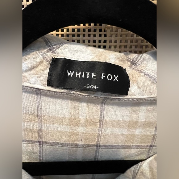 White Fox Flannel - Picture 2 of 4